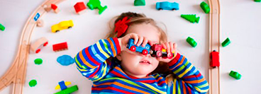 «Навороченные» игрушки убивают воображение ребенка 